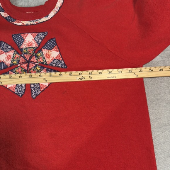 Vintage USA Made Red Grandma Quilt Patchwork Crewneck Red Fruit of the Loom XL - Picture 5 of 7